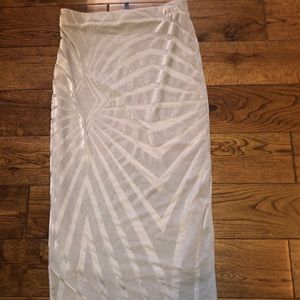 Velvet mesh pencil fitted skirt